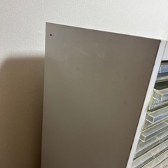 事務用キャビネ・収納ケース付家具の画像