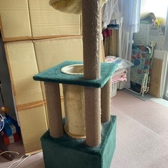 【無料で差し上げます】キャットタワーの画像