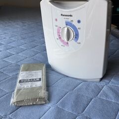布団乾燥機 マット式（Panasonic FD-F06A7）