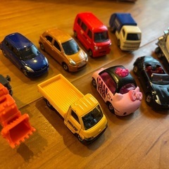 トミカ　セット　キティ
