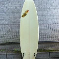 JS ショートボード 6'0" フィンセットの画像
