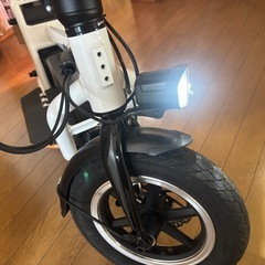 走行距離45km美品　原動機付自転車・小型特殊自動車glafit X-SCOOTER LOM　の画像