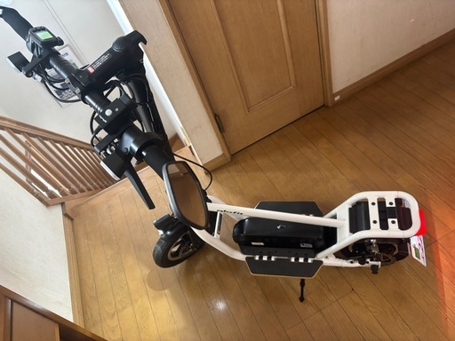 走行距離45km美品　原動機付自転車・小型特殊自動車glafit X-SCOOTER LOM