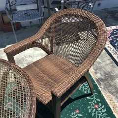 アメリカ家具 藤編み テーブル×イス二脚の画像