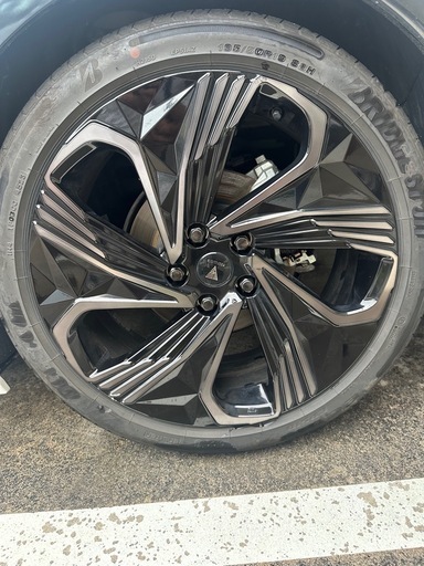 値下げ　プリウス60 モデリスタ１９インチ　1本 プリウス モデリスタ MODELLISTA MXWH60 MXWH65 ZVW60 ZVW65 60系 19