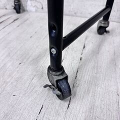  24407  タイヤラック　薄型 足立製作所   ◆大阪市内・東大阪市他 6,000円以上ご購入で無料配達いたします！◆ ※高槻・枚方方面◆西宮・尼崎方面◆生駒方面　それぞれ条件付き無料配送あり！            の画像