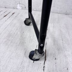  24407  タイヤラック　薄型 足立製作所   ◆大阪市内・東大阪市他 6,000円以上ご購入で無料配達いたします！◆ ※高槻・枚方方面◆西宮・尼崎方面◆生駒方面　それぞれ条件付き無料配送あり！            の画像