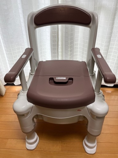 ポータブルトイレ らくゾウくん