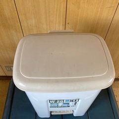 1000円→900円に値引きしました。ペダルペール W-25 26.8L　中古の画像