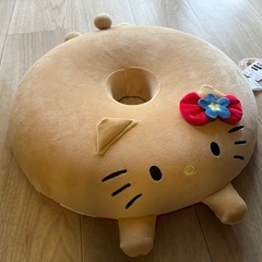 限定値下げ　新品　ガングロキティ　ドーナツクッション