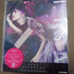 LiSA　LiVE is Smile Always~LANDER~ at TOKYO GARDEN THEATER (通常盤) (DVD) (特典なし)　希望者には3枚目以降の商品も別途料金なしでお付けできます。  9月7日に限り、秋葉原駅、西巣鴨駅、大塚駅、五反田駅でも取引可能の画像