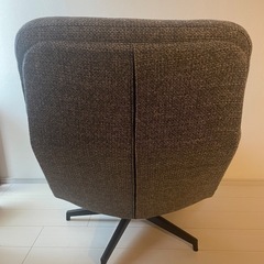 IKEA ハーヴベリ　回転パーソナルチェアの画像