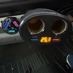 シガーソケット 増設USB 車載携帯充電 12V 24V 対応　２個セット（中古品）の画像