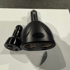 シガーソケット 増設USB 車載携帯充電 12V 24V 対応　２個セット（中古品）の画像