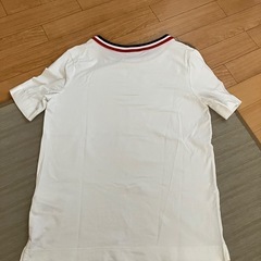 【TOMY HILFIGER】Tシャツ　Sサイズの画像