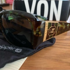 ボンジッパー　サングラス　VON ZIPPERの画像