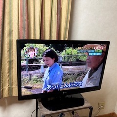 液晶テレビ　32インチ　2012年製　LG エレクトロニクス