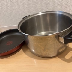 今月末まで！取っ手なし！フライパン・大鍋の画像