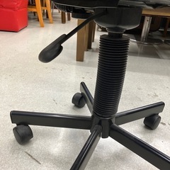 K2506-256 オフィスチェア ファブリックタイプ チャコール キズ汚れ毛玉有りの画像