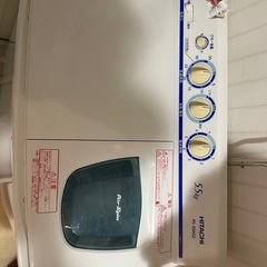 日立の二層式洗濯機の画像