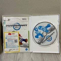 【マリオカートWiiハンドル付きセット】の画像