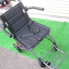 介護用車イス　折り畳み　簡易軽量　の画像