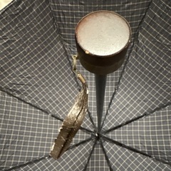 メンズ折りたたみ傘（コン）　65センチ　メンズの画像