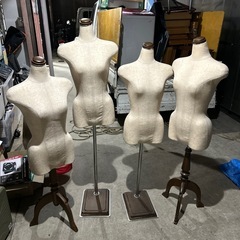 06 トルソー　マネキン　1つ¥2000