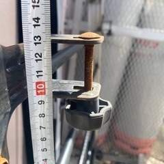 ルーフキャリアに取り付けるキャリアです♪ 出品は画像1枚目のみの画像