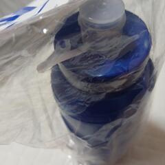 水筒　1L　プラスチックの画像