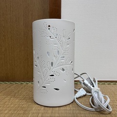 ニトリ テーブルランプ リーブス(ランプ付き)