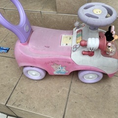 ミニーの推し車の画像
