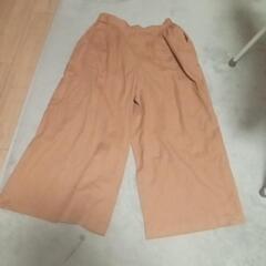 【新品タグ付き】ワイドパンツ
