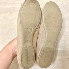 アンテプリマ フラットシューズの画像