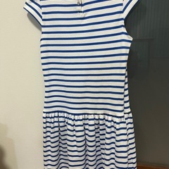 新品✨ワンピース👗プチバトー夏のお出かけ、パーティーに！の画像