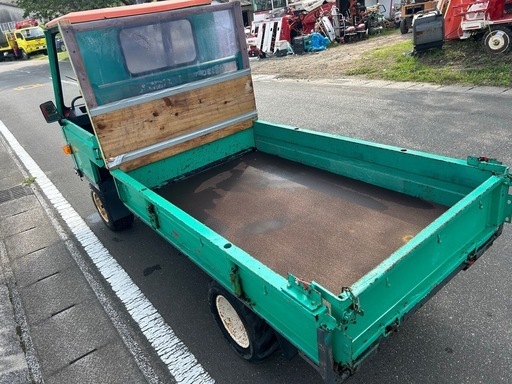 運搬車　ダンプ　4WD mqdefault.jpg