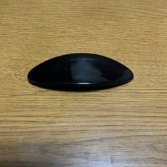 黒いバレッタ