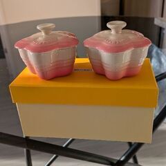 【未使用】ル・クルーゼ　お花型ラムカン（2個セット）の画像