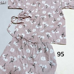 女の子服 保育園着 まとめ売り 西松屋 バースデイ90  夏服6点 美品 甚平の画像