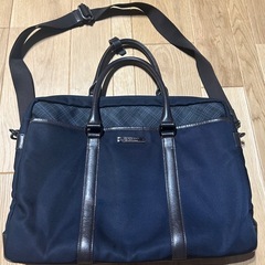 【売ります】バーバリーBurberryビジネスバッグ