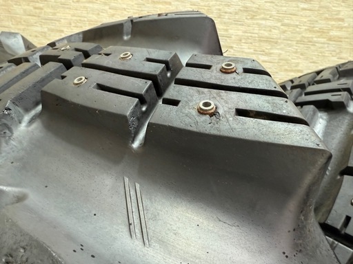 バリ溝 ダンロップ EM136A タイヤショベル用 スノータイヤ 16.9-24 12PR チューブレス 4本セット
