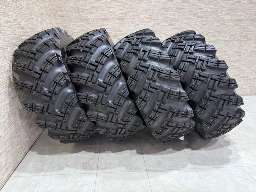 バリ溝 ダンロップ EM136A タイヤショベル用 スノータイヤ 16.9-24 12PR チューブレス 4本セット