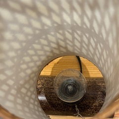 こちらの商品はお取引き中となりました。竹製電気スタンド　広島県竹原市の竹細工職人さんが作った工芸品ですの画像
