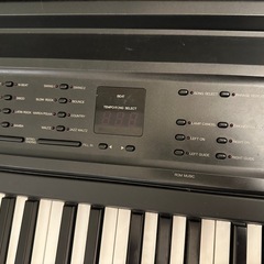 電子ピアノ YAMAHA clavinovaの画像