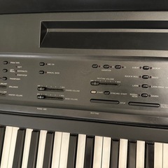 電子ピアノ YAMAHA clavinovaの画像