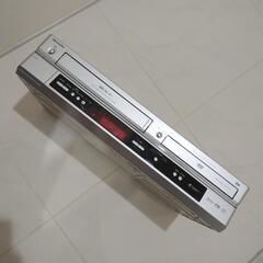 【決まりました】シャープ VHS/DVD ビデオデッキ コンボ