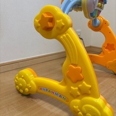 アンパンマン 8WAY ウォーカーまでへんしん！よくばりメリーの画像