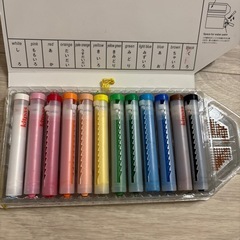 値下げ　【窓に描ける】クレヨンの画像