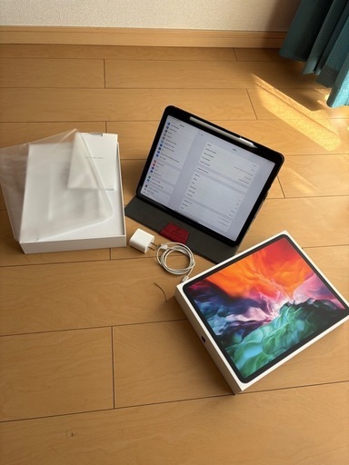 iPad Pro 第四世代　12.9インチ　128GB