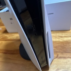 プレイステーション5 PS5 ディスク版　使用10回未満　カバーフィルターフィルム保護　美品の画像